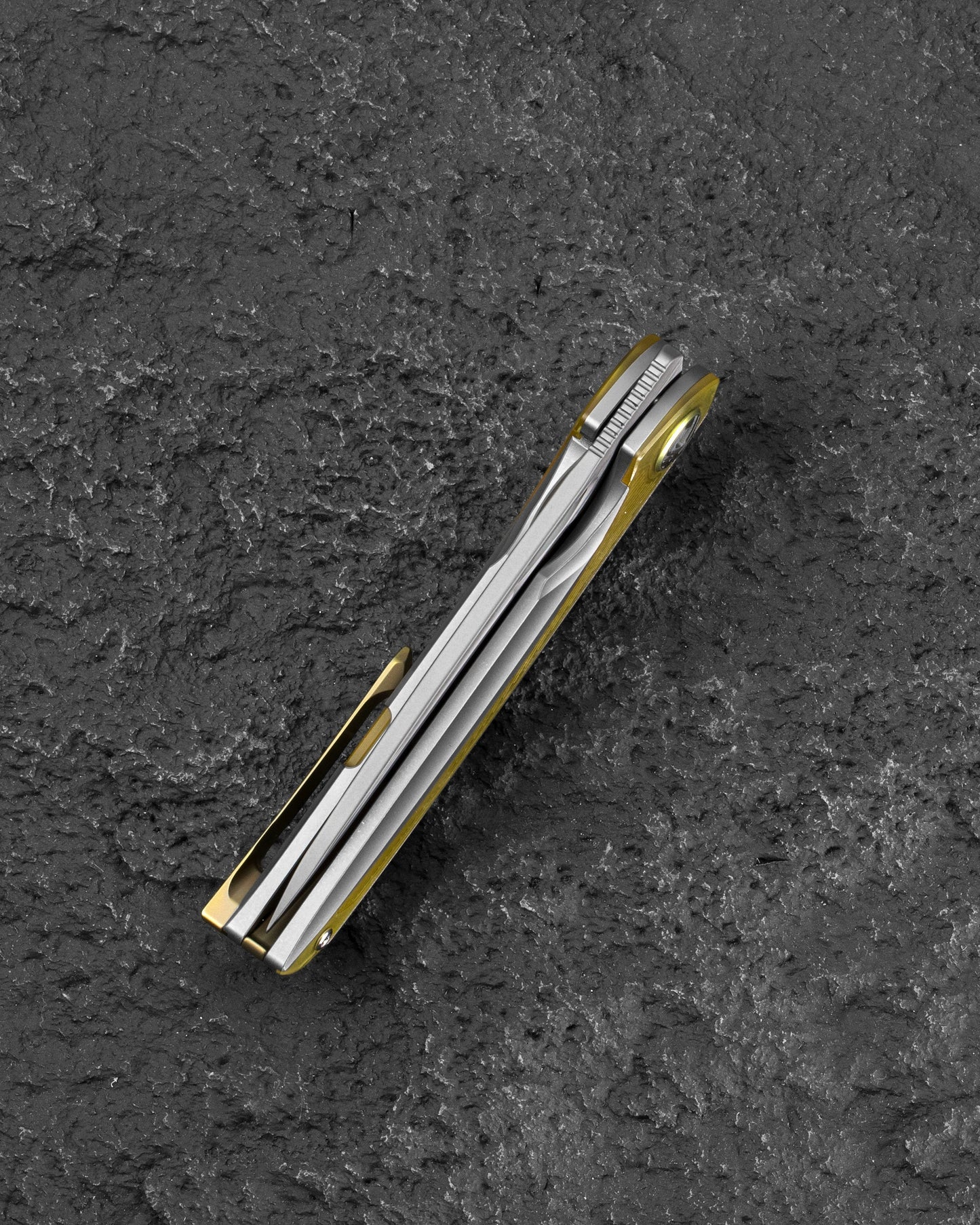 Bestech Senu BT2601A Titanium Pocket Clip Folding Knife Detail