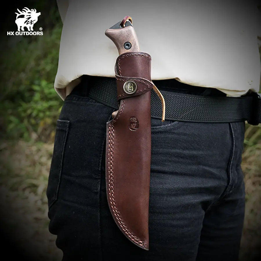 HX Outdoors Junglord D-340 leather sheath belt carry detail