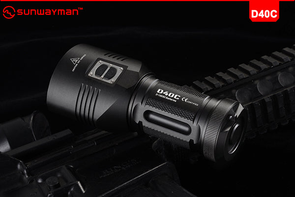 Sunwayman D40C 2 x 18650 / 4 x CR123A  Dual CREE XM-L2 U2 2000 Lumen LED Flashlight