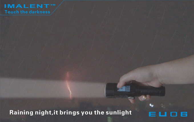 Imalent EU06V 1 x 18650 / 2 x CR123A CREE XM-L2 U2 1190 Lumen LED Flashlight with Secondary Ultraviolet LED