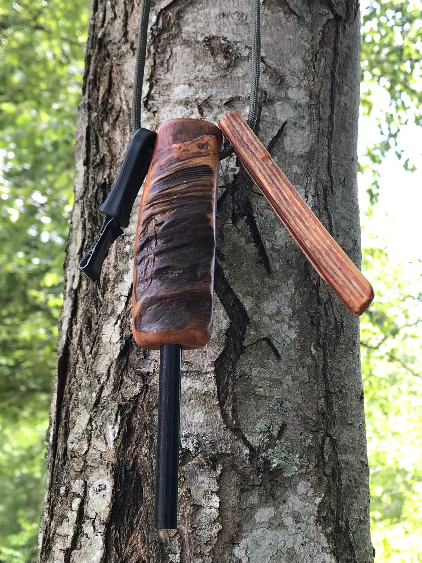 Fatwood Fire Steels Standard 5/16" - Assorted Paracord Colors