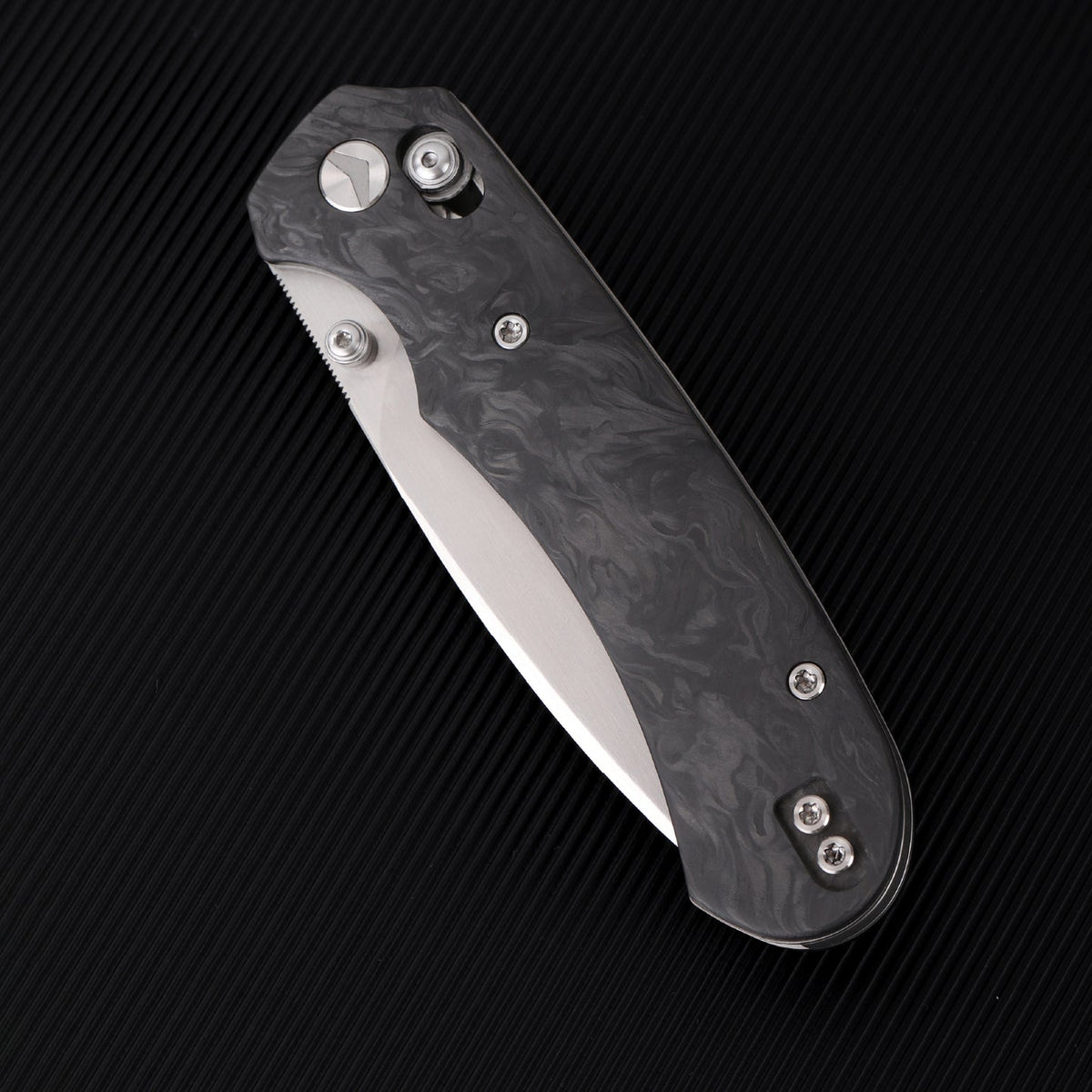 FerraMonster Spectrum FM23004-C blade detail – hand-rubbed satin M390 drop point