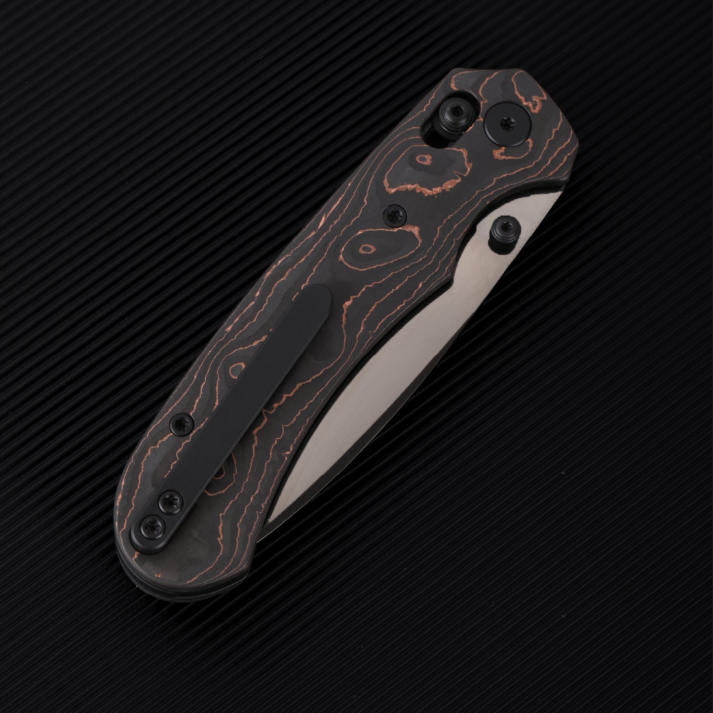 FerraMonster Spectrum FM23004-D – 3.31" Black DLC M390 Blade, Copper Foil Carbon Fiber Crossbar Lock Knife