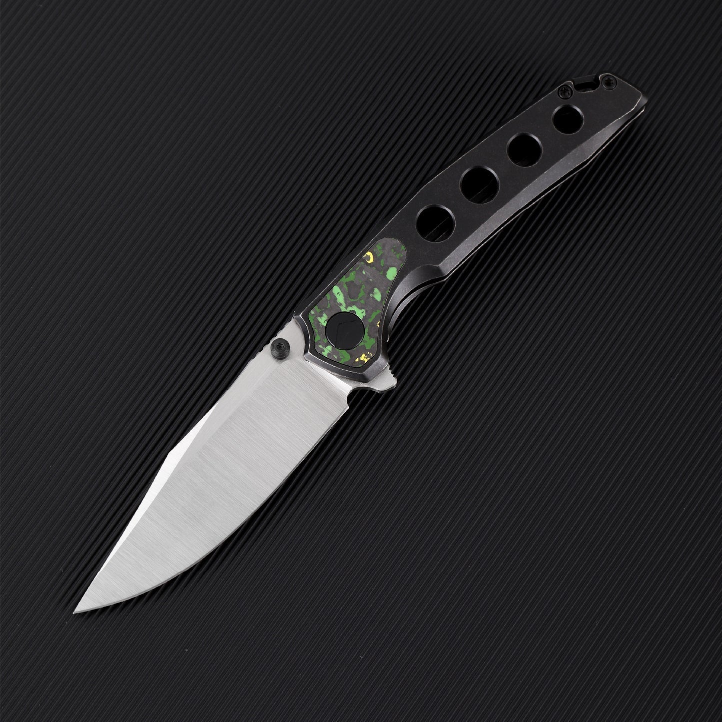 FerraMonster Valken FM23005-D official product photo – titanium frame lock with Toxic Storm FatCarbon inlay