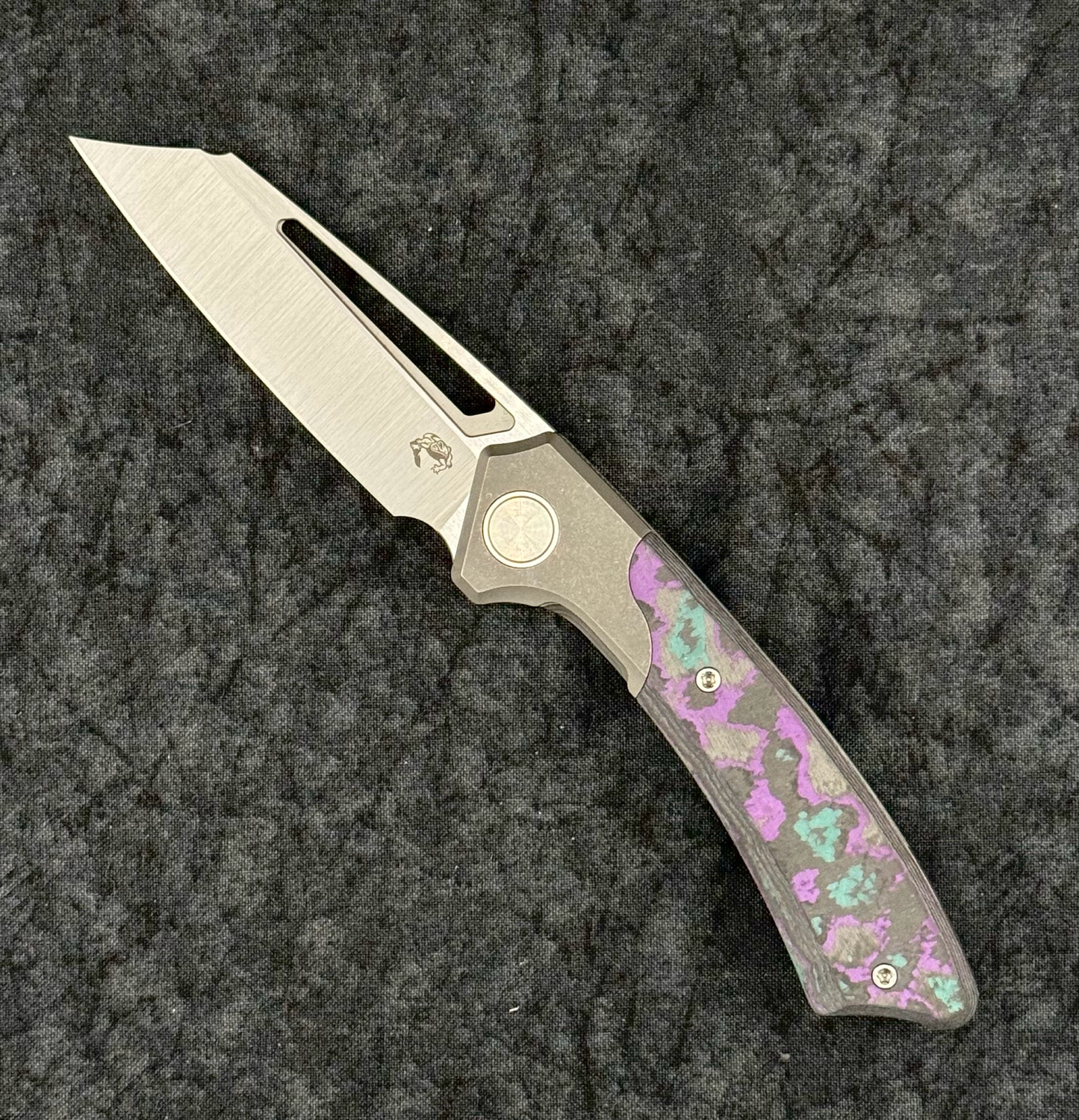 Gecko Customz Knifeworks Pictus Reg Bolster – 3.25" S90V Sheepsfoot Knife (Jazzy)