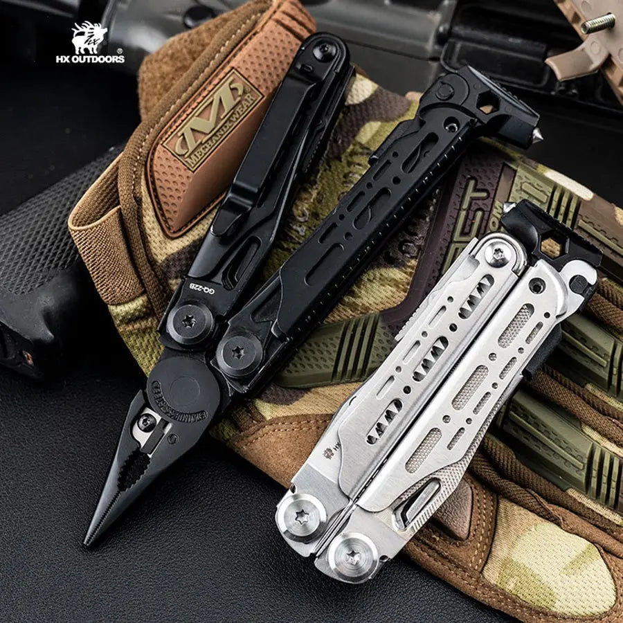 HX Outdoors IGNITE GQ-22B pliers and tool set detail