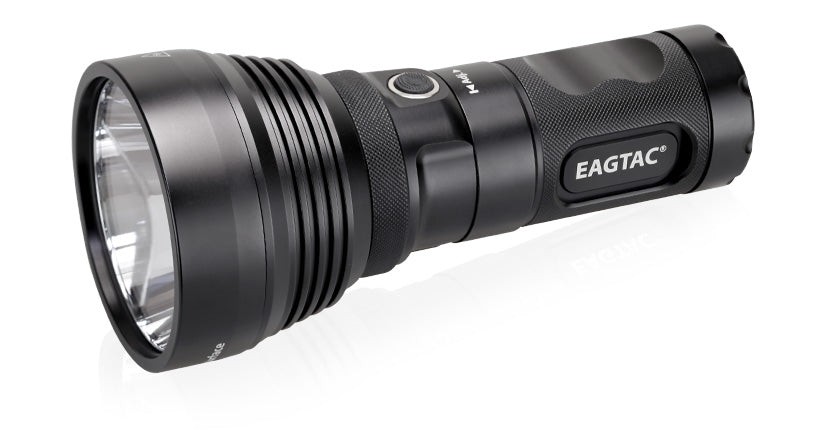 EagleTac MX25L4T 4 x 18650 / 8 x CR123A SBT-70 2000 Lumen LED Flashlight