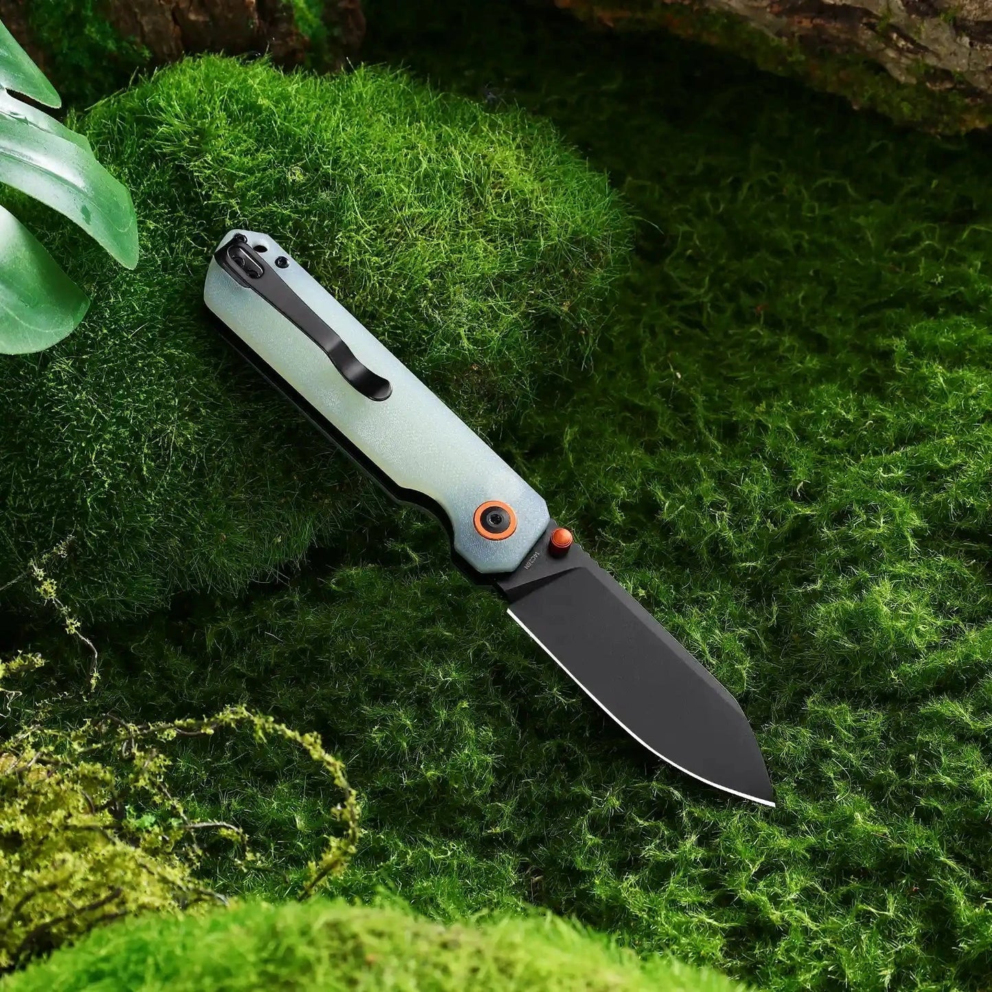 HX OUTDOORS HYLA ZD-120S-B – 2.91" 14C28N Black Blade Button Lock Knife with Natural Green G10 Handle