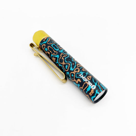 Olight I3T 2 EOS CamoCarbon Shipwreck front view – 200 lumen AAA EDC pocket flashlight