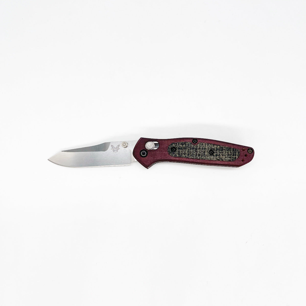 Benchmade 945-RC-1701 Mini Osborne BEN-945-RC-1701 CPM-S30V reverse tanto folding knife with RC BladeWorks maroon Micarta scales, open view