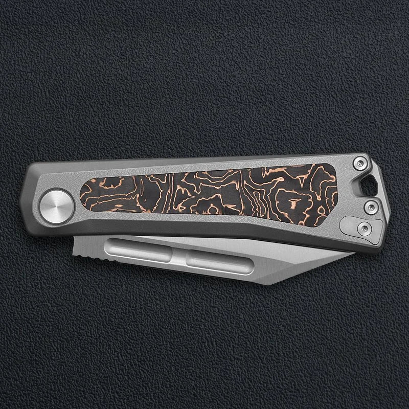 Kunwu Geezer J708T-1 titanium handle with copper carbon fiber inlay