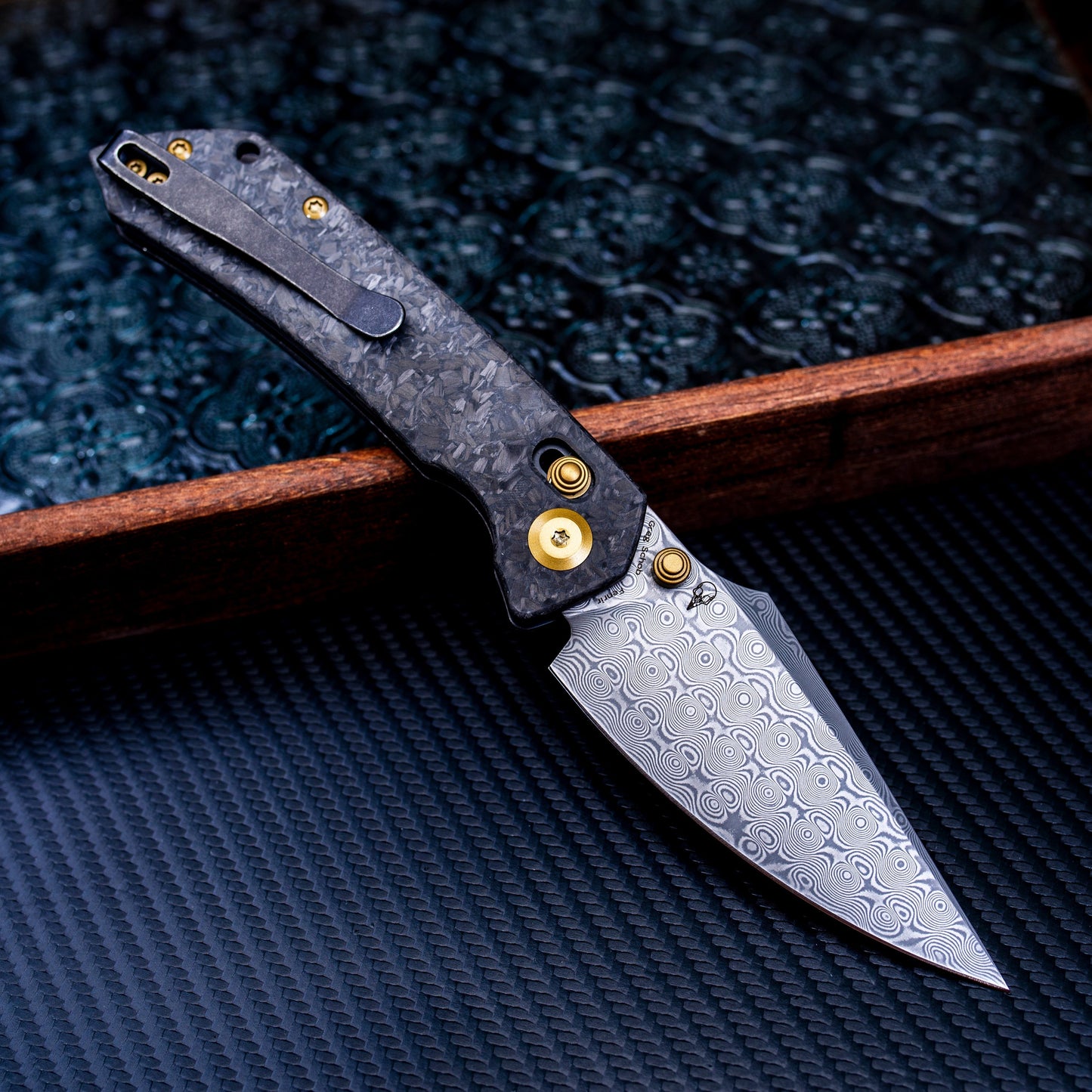 Kansept Fenrir K1034V1 closed view