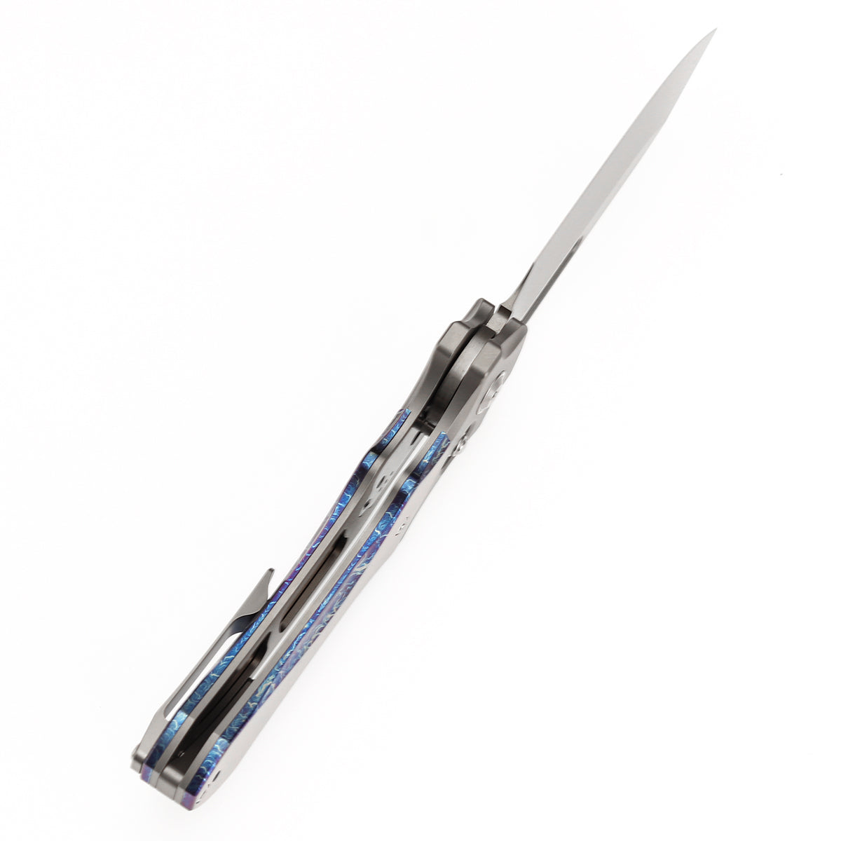 Kansept Quasar K1099V3 blade detail – Damascus drop point
