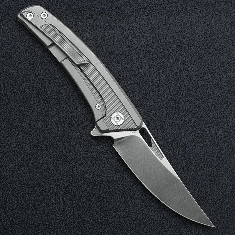 Kunwu Ronin K702-2 closed view