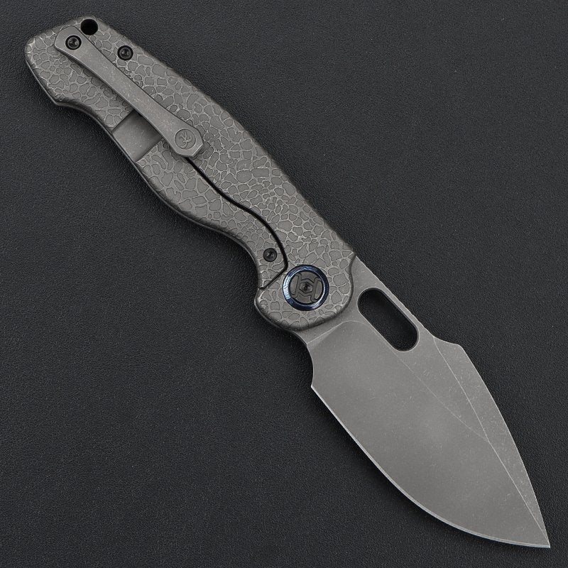 Kunwu Gringo K712T-1S closed view