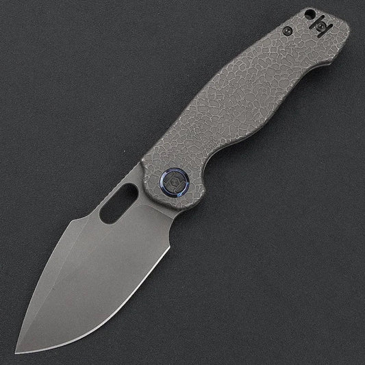 Kunwu Gringo K712T-1S front view, 3.66″ stonewashed S390 titanium folding knife