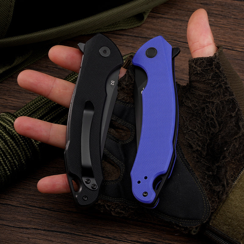 Klaken Falcon KL-02-BlueG10 closed view in hand
