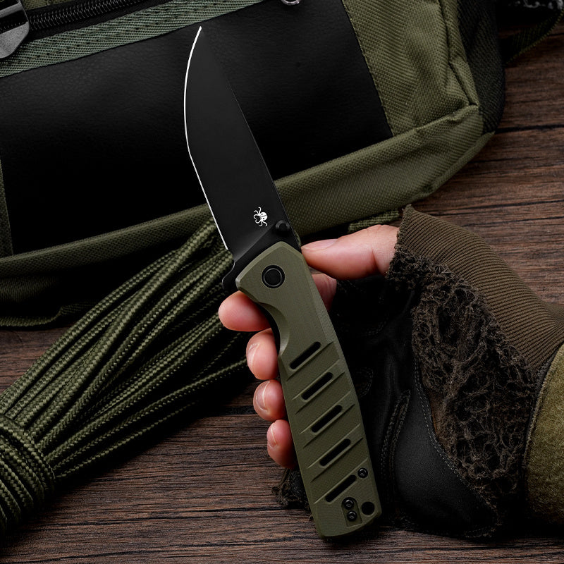 Klaken Ranger KL-03-GreenG10 blade detail – black Ti-coated D2 cutting rope