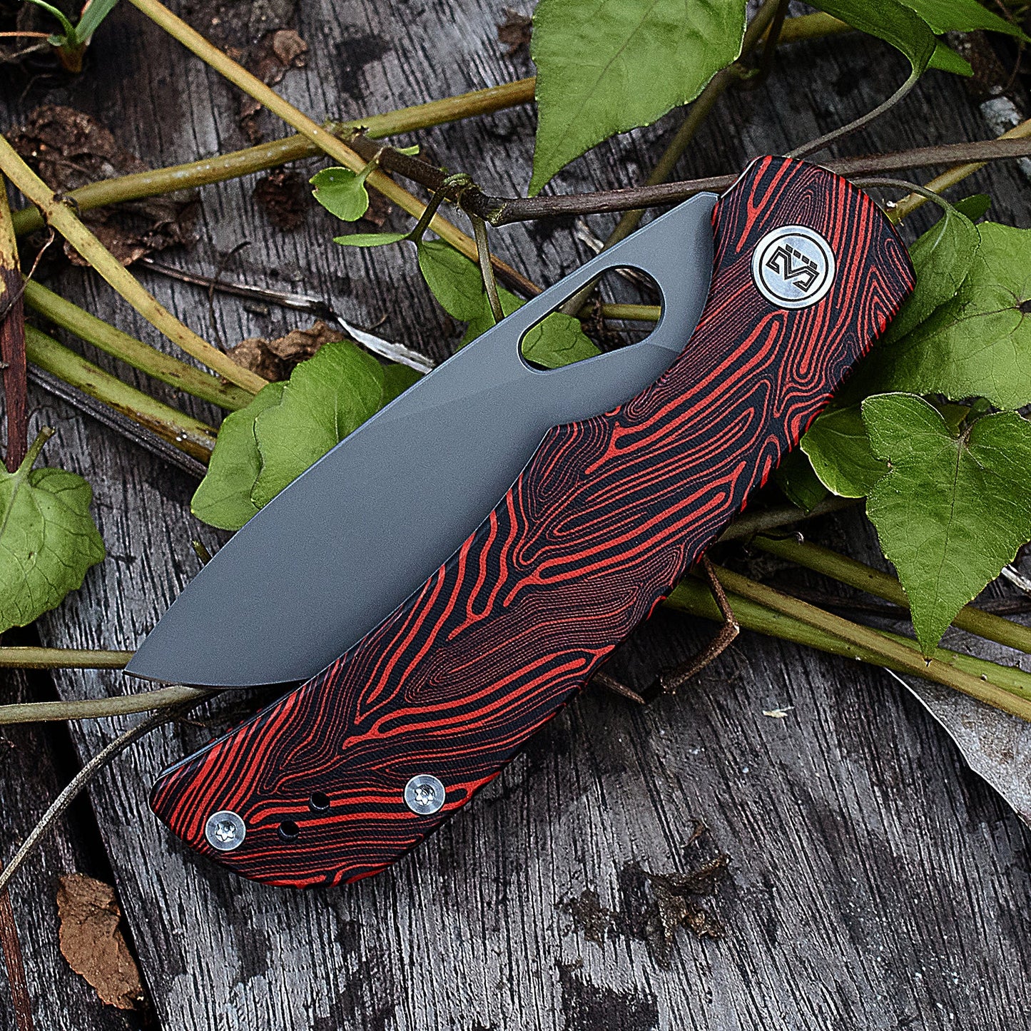 Miguron Moyarl Folding Knife 3.25" 14C28N Dark Grey PVD Blade Red Damascus G10 Handle MGR-806DRD