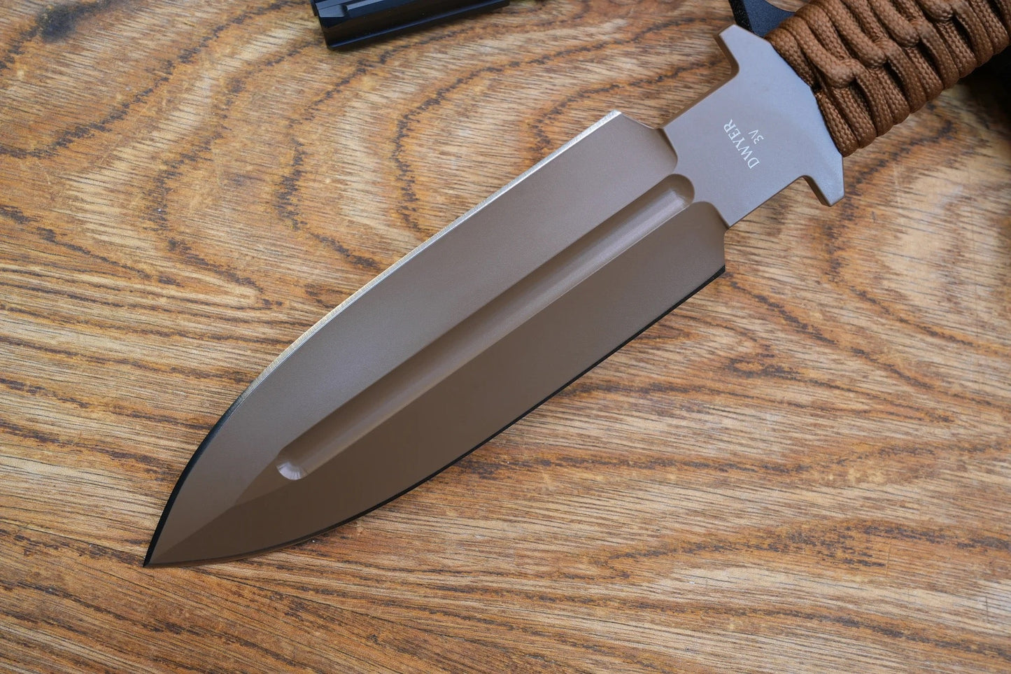 North Mountain Blade JW – 5.5" CPM-3V Double-Edged Tactical Knife (Brown)