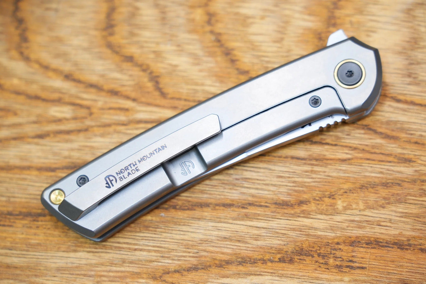 North Mountain Blade 2507-Hole zero titanium handle detail view