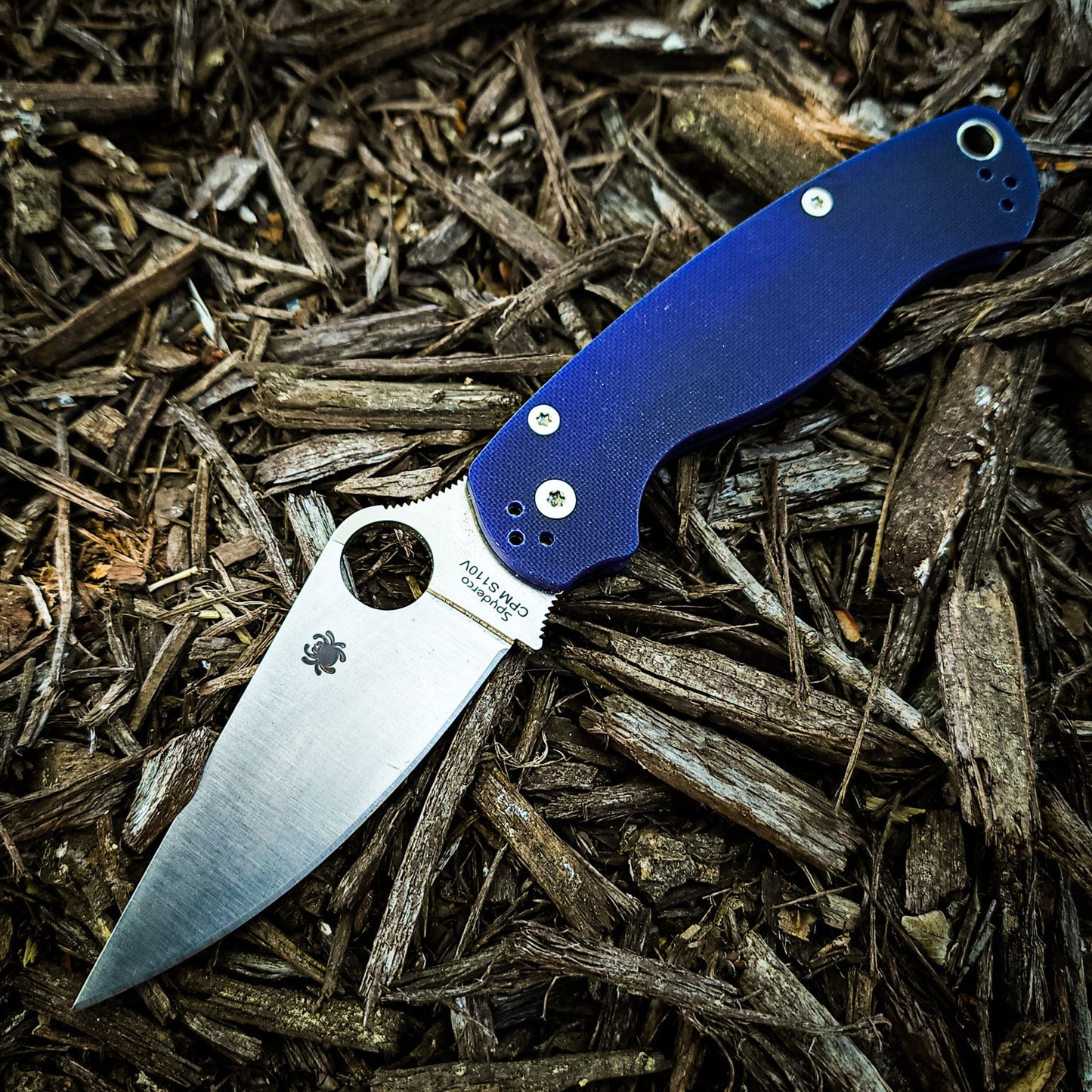 Spyderco Paramilitary 2 Folding Knife 3.42in S110V Steel Blade Dark Blue Textured G-10 Handles - C81GPDBL2