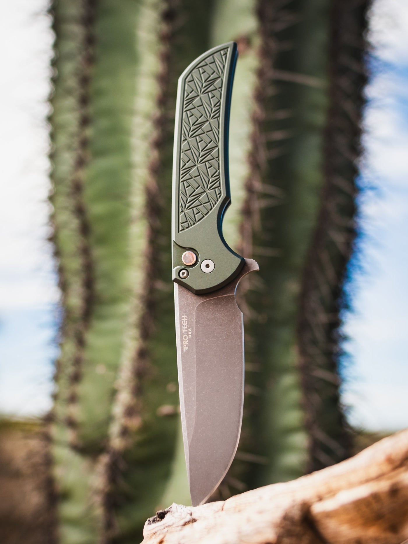 Pro-Tech BST26.Mordax.1 Blade Show Texas Exclusive – Green Handle 20CV Mordax Knife