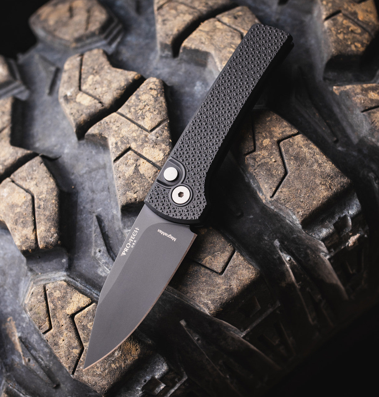 Pro-Tech Scapegoat Compact RCS1106 front view – 3.15" DLC black MagnaMax clip point automatic knife