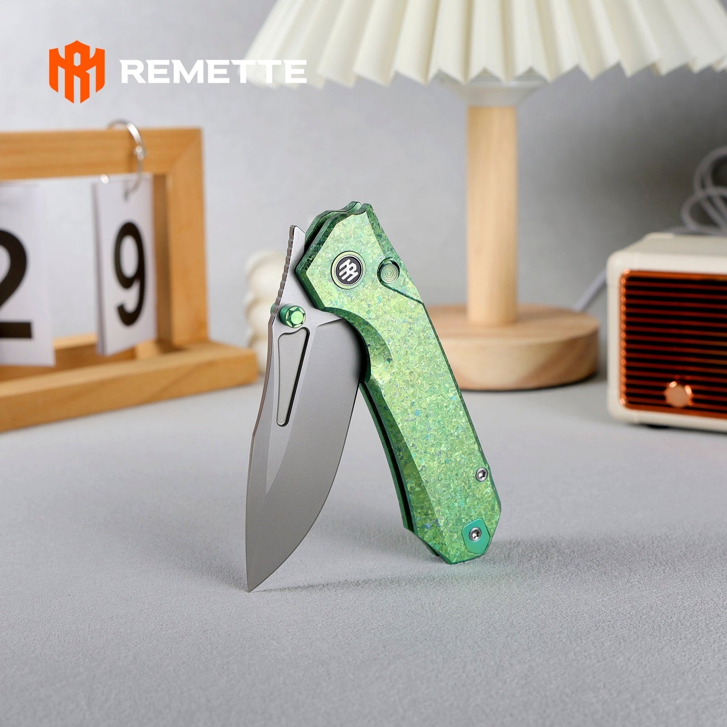 REMETTE Rhino RNTB4 – 3.07" M390 Drop Point Button + Liner Lock Knife Crystallized Titanium