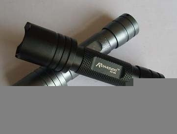 Romisen RC-B3 Q3-5C 1 Mode AAA LED Flashlight