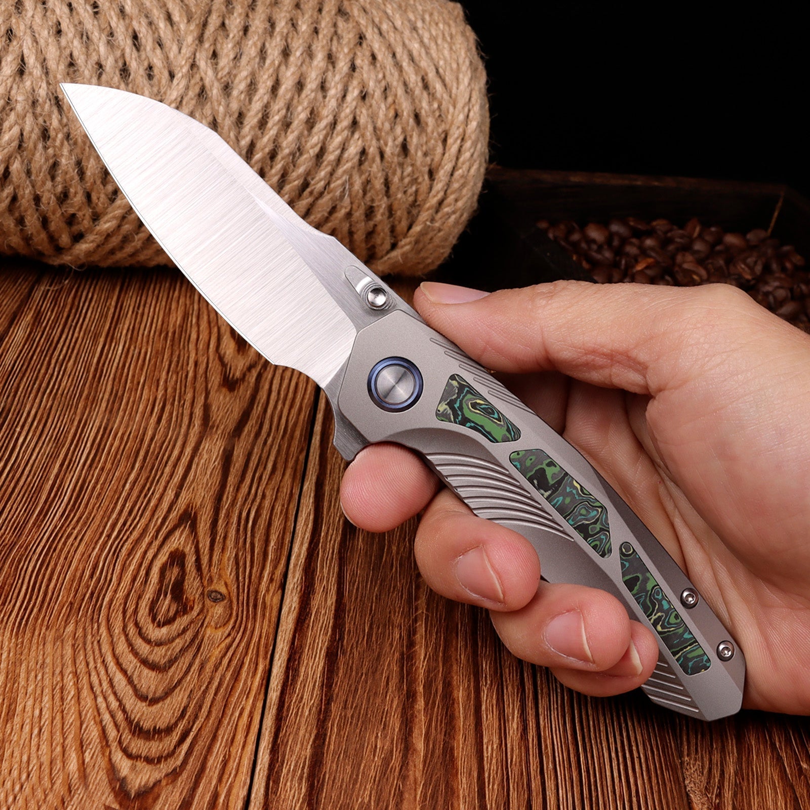 Remette Kestrel RTPO-A titanium and carbon fiber handle scales