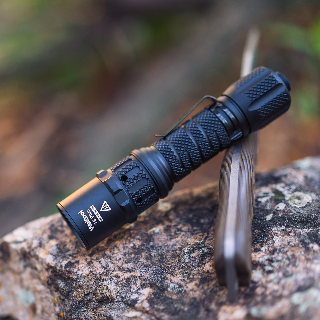 Weltool T8Plus TAC (T8Plus TAC) official Weltool product photo – 636m long throw LED flashlight