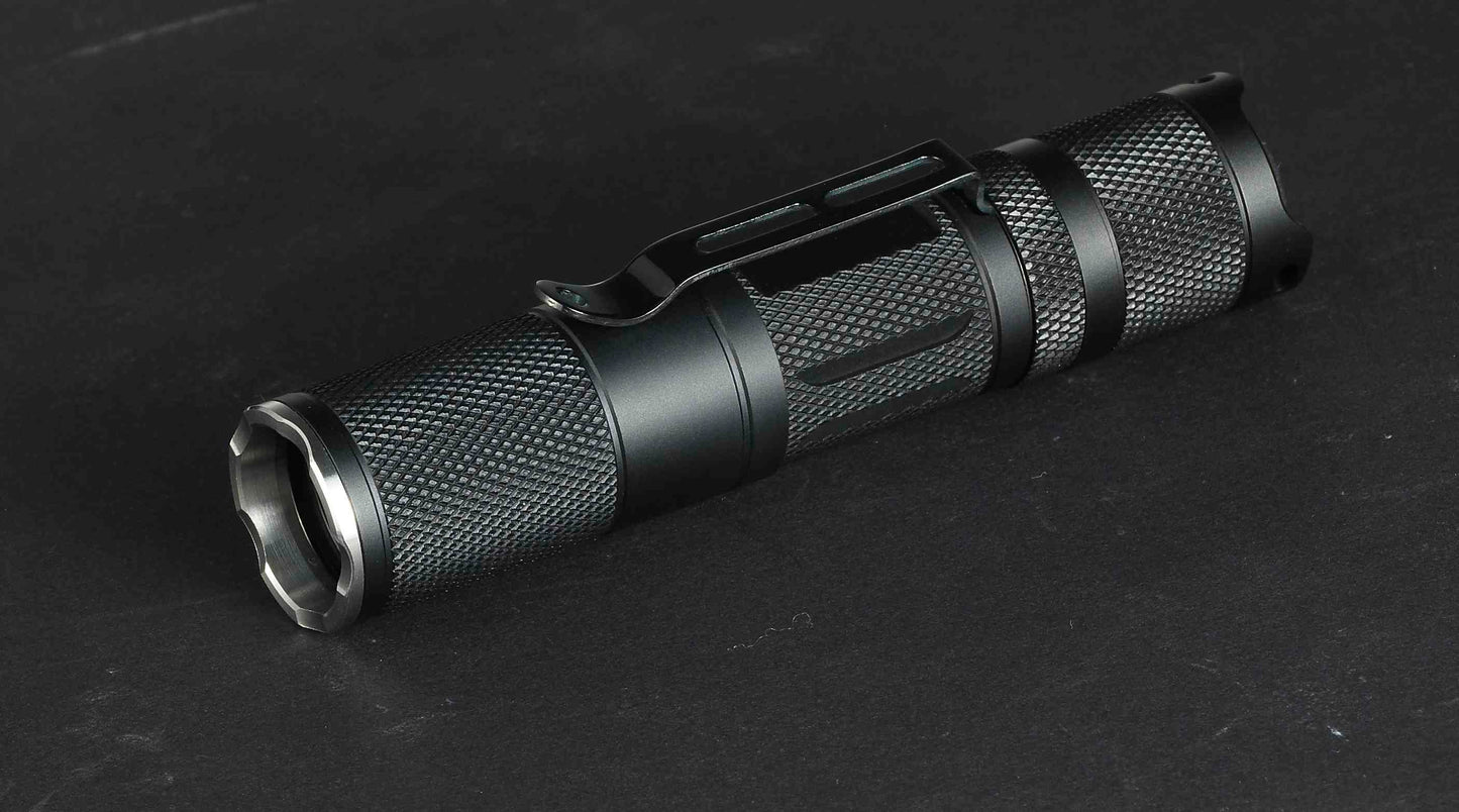 ThruNite Neutron 1AA 1 x AA XM-L LED Flashlight