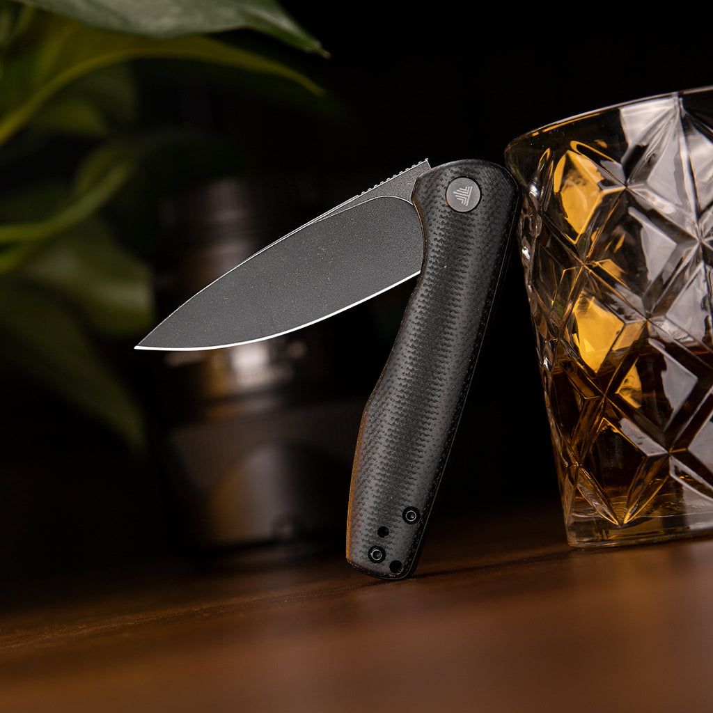 TRIVISA Hummingbird-BM JM07-BM-14 2.9" drop point liner lock knife with micarta handle