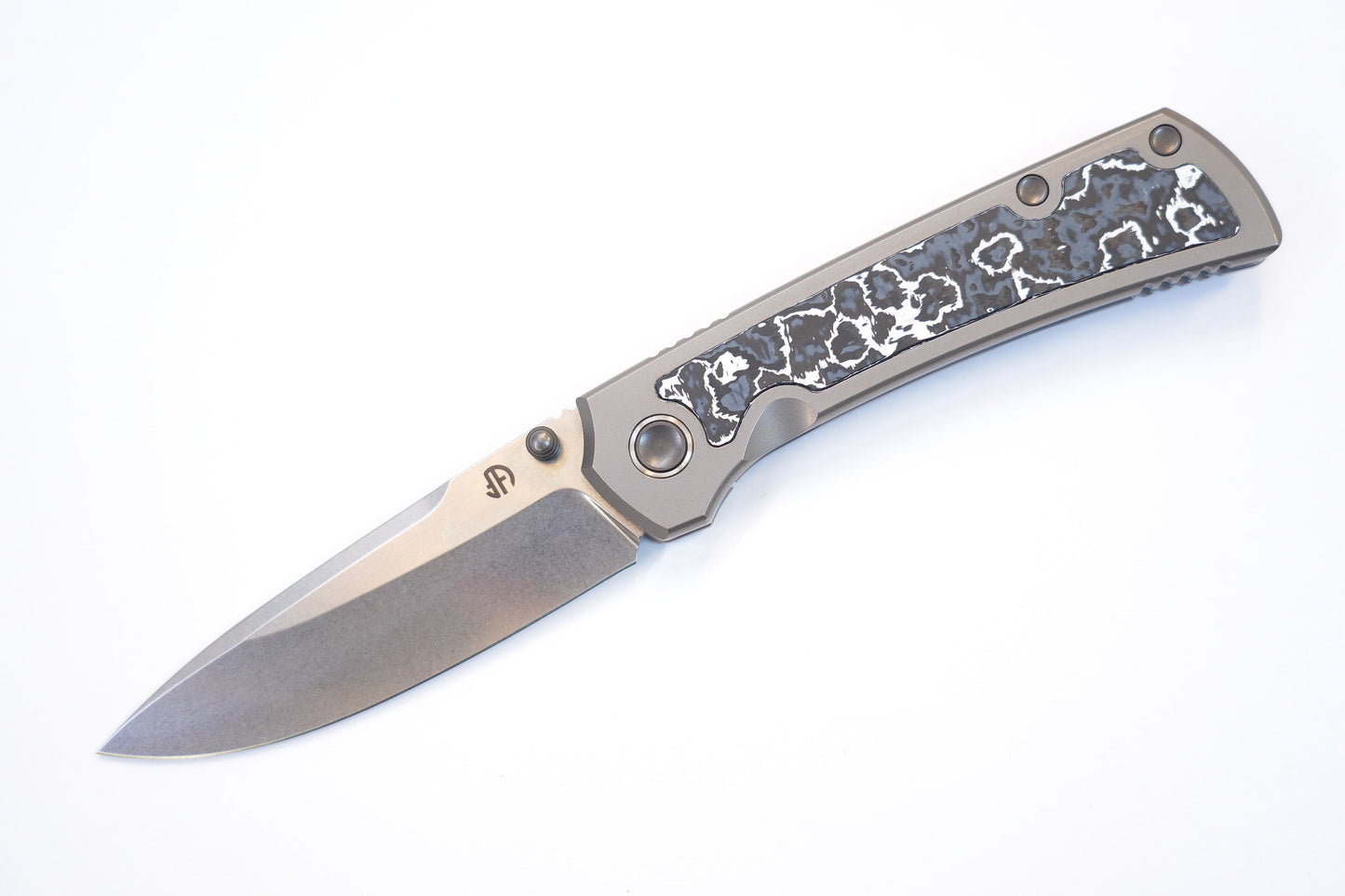North Mountain Blade Ultra UltraM390-Titainum closed view