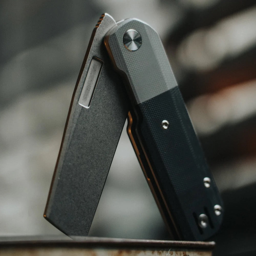 Vero Engineering Avid 2 – 3.25" S45VN Cleaver Stonewashed Gray & Black G10 Knife