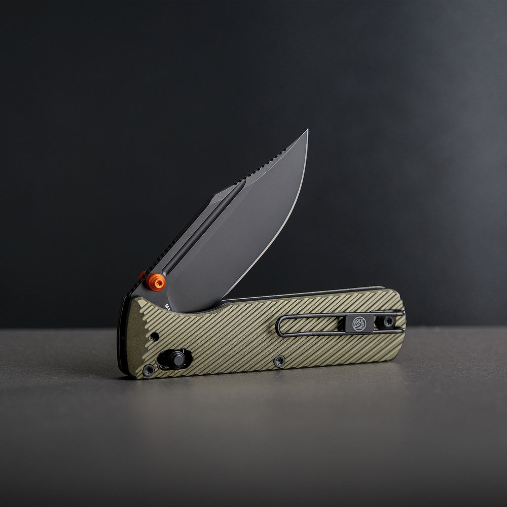 Vosteed Vombat Crossbar Lock Knife 2.92" M390 Black Stonewash Bowie Blade Olive Green Aluminum A4102
