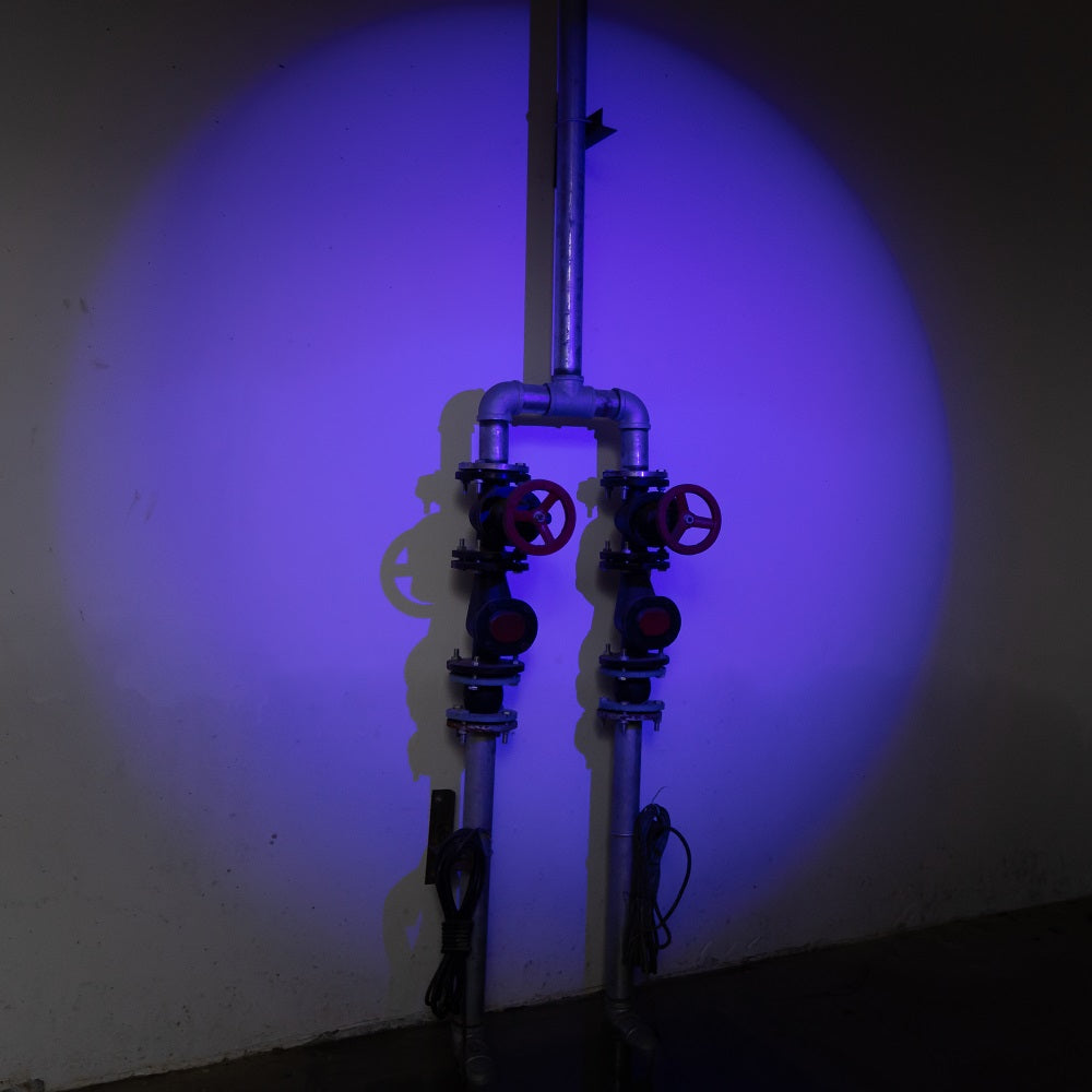 Weltool M6-UV UV penlight revealing fluorescence