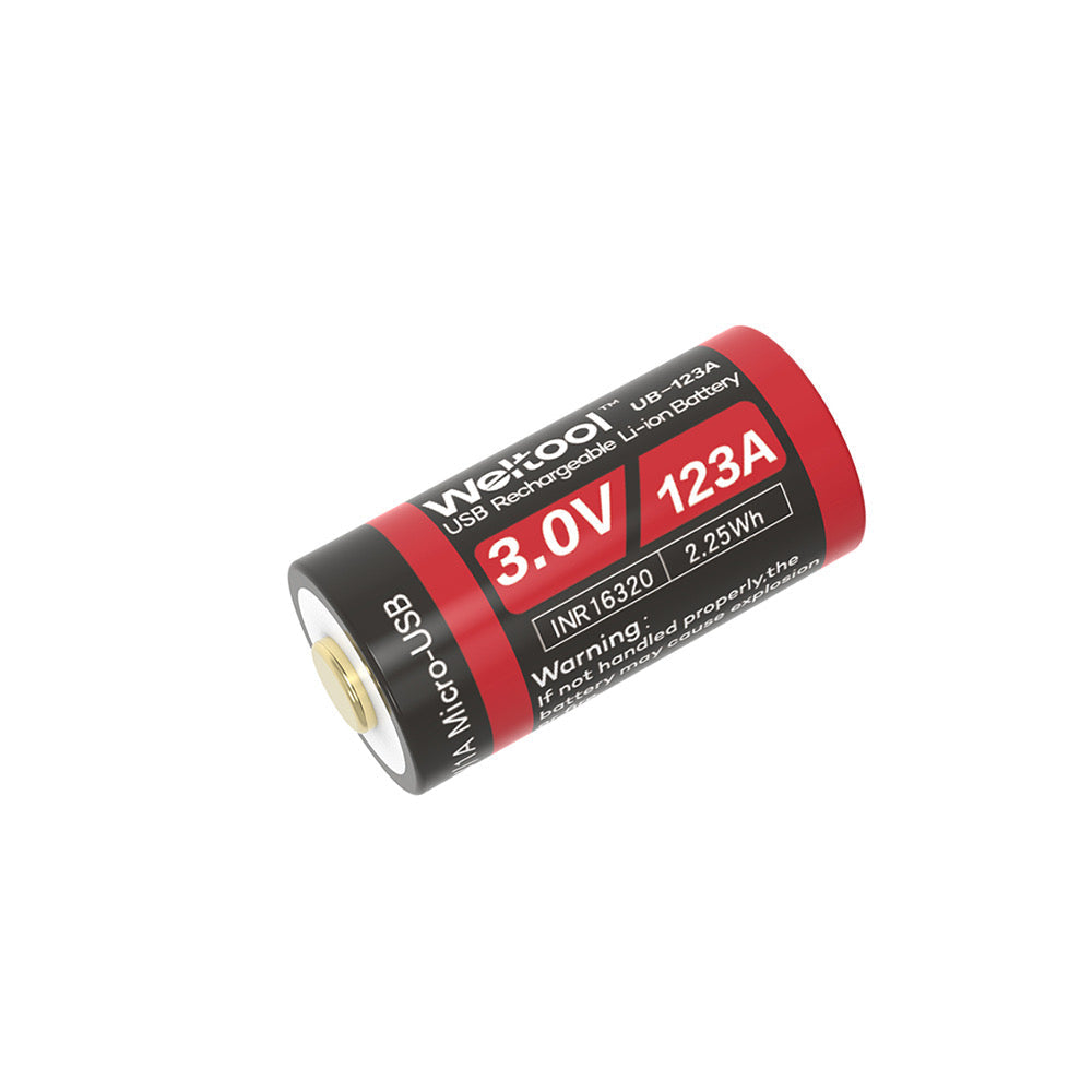 Weltool UB-123A 3.0V USB rechargeable CR123A Li-ion battery, front view