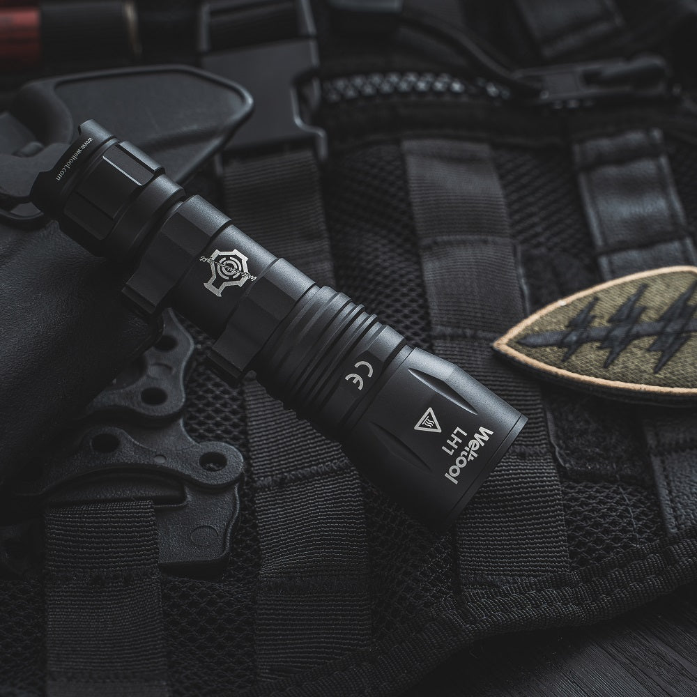 Weltool W35A Black (WEL-W35A-Black) 18350 tactical weapon light
