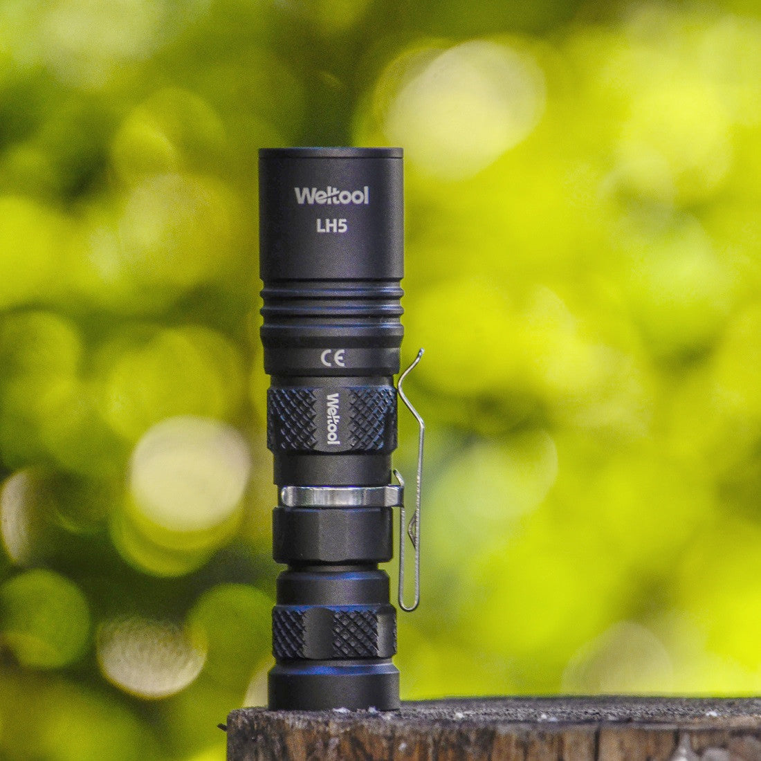 Weltool T13G EDC flashlight with 18350 battery