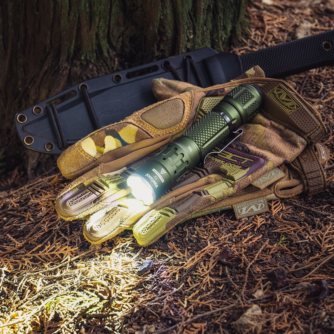 Weltool T2 TAC OD Green tactical light with 18650 battery