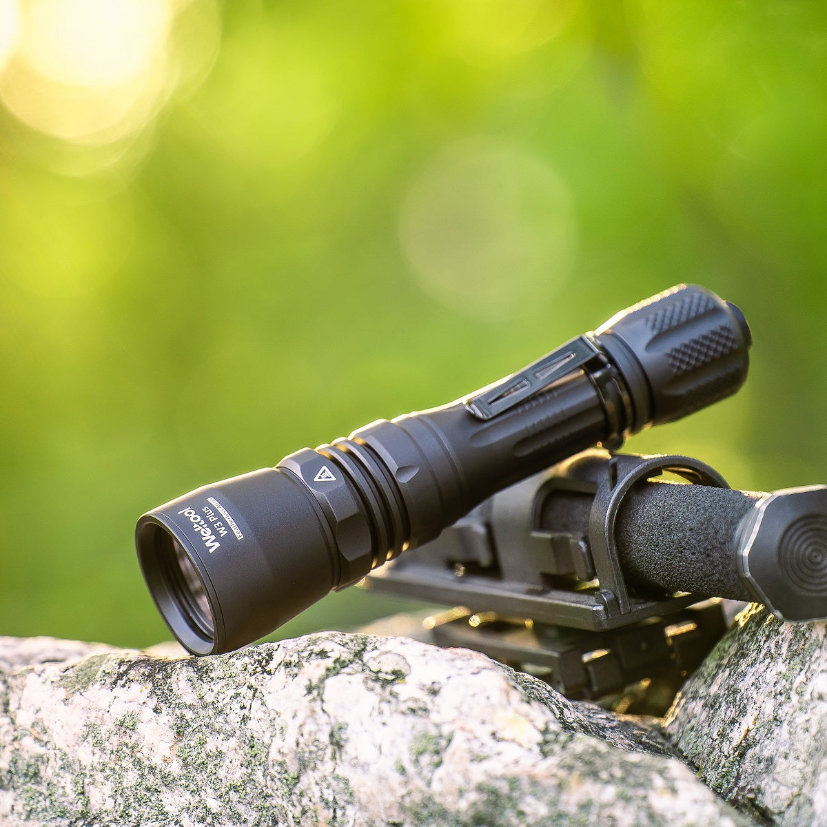Weltool W3 Plus LEP Tactical Flashlight – 940 Lumens, 810,000 Candela, 1,800m Beam Distance, USB-C Rechargeable