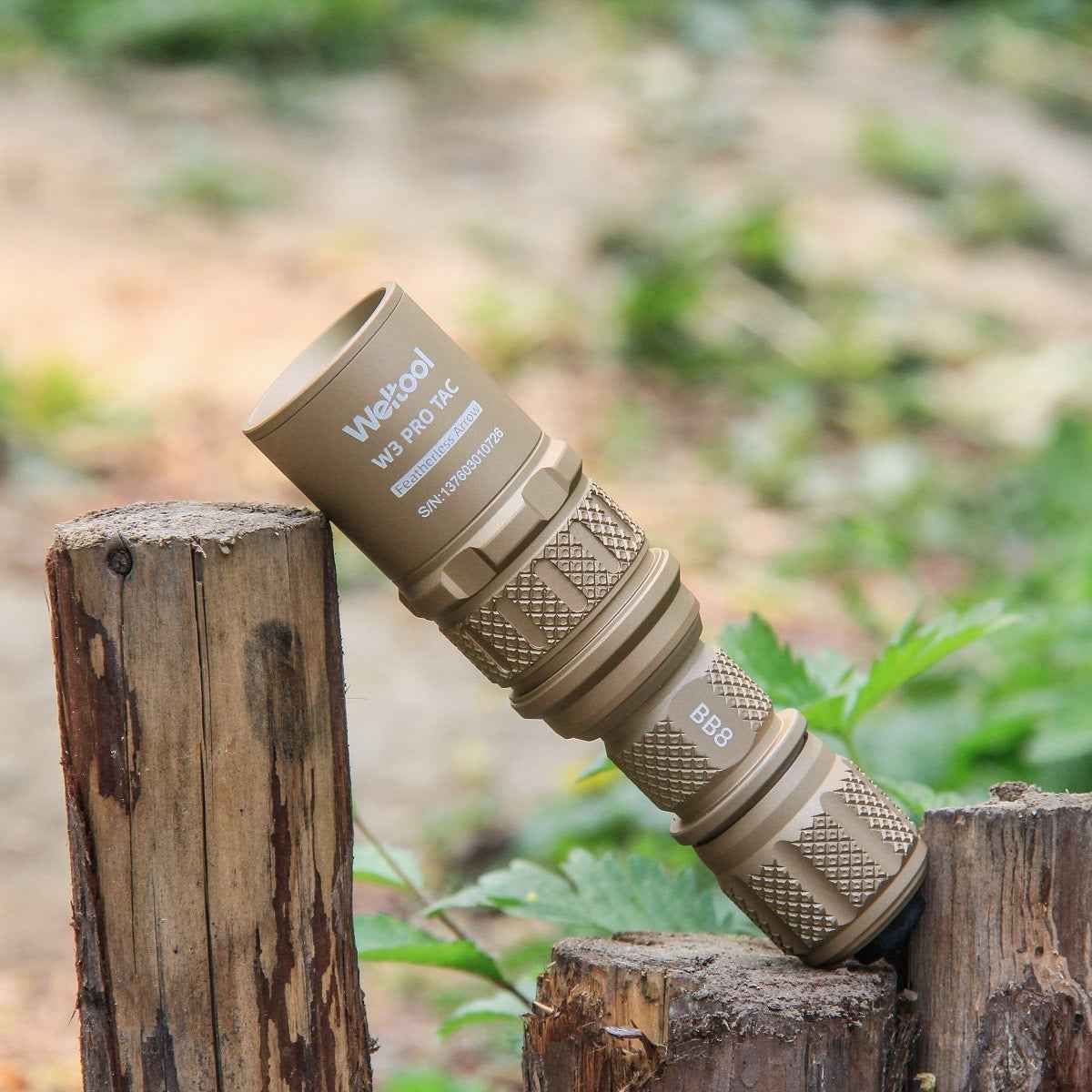 Weltool W3 Pro TAC Mini FDE LEP Flashlight – 930 Lumens, 540,000 Candela, 1,479m Throw