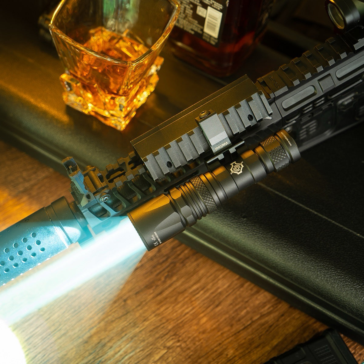 Weltool W35S 364,500 candela compact LEP light side profile