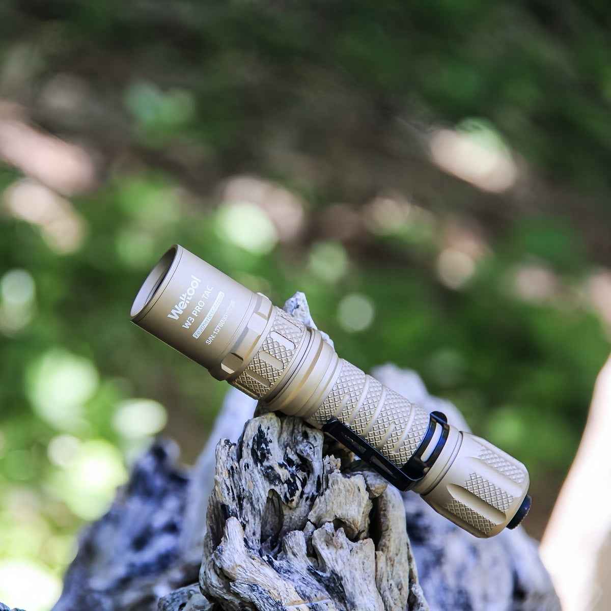 Weltool W3Pro FDE TAC LEP Tactical Flashlight – 930 Lumens, 547,500 Candela, 1,479m Throw