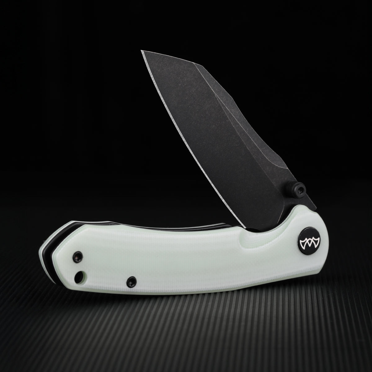 Wixco Axor WX15-D – 3.35" 14C28N Modified Sheepfoot White Jade G10 Liner Lock Knife