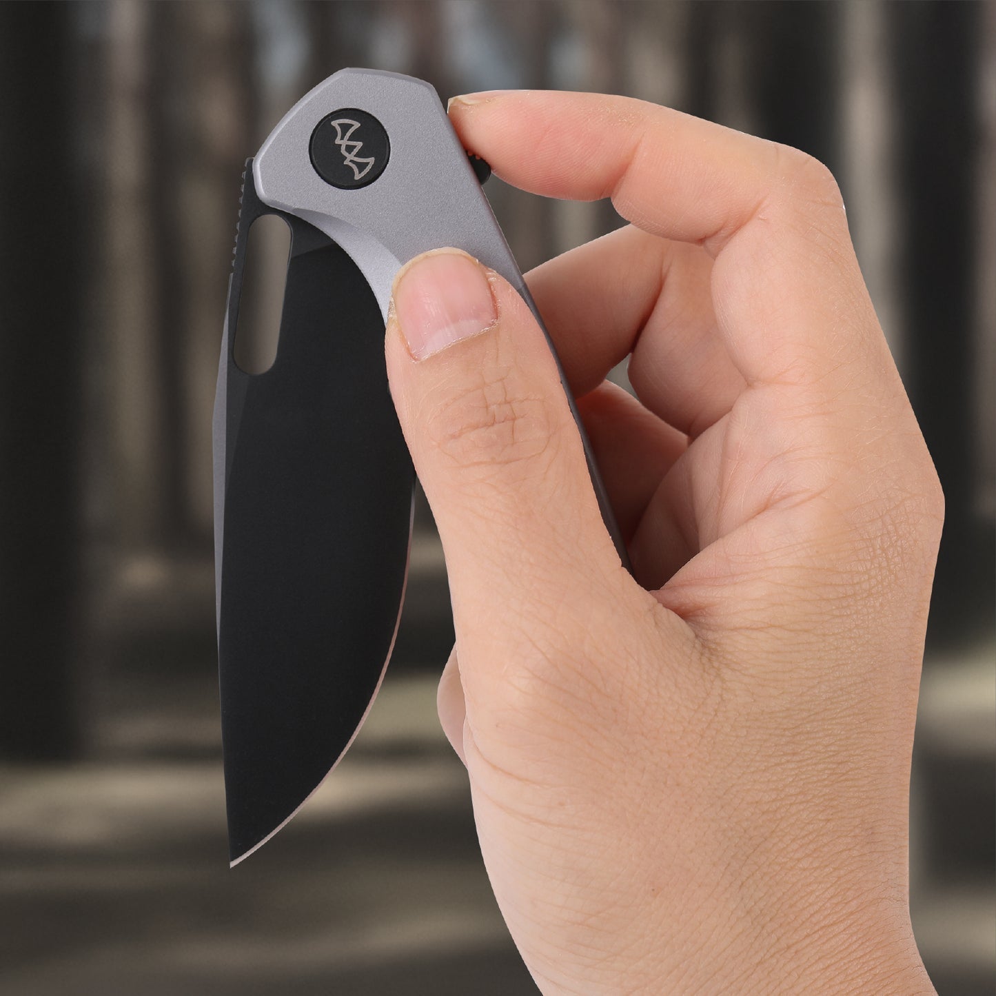 Wixco Pexston WX12-B – 3.3" 14C28N Clip Point Grey Aluminum Liner Lock Knife