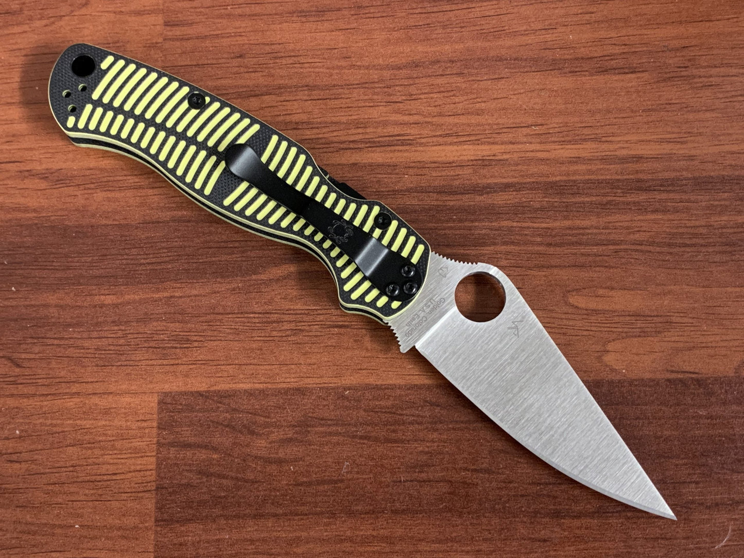 Spyderco Para Military 2 Salt – 3.45" Satin CPM-MagnaCut Blade, Yellow/Black G-10 Handles – C81GBKYLMCP2
